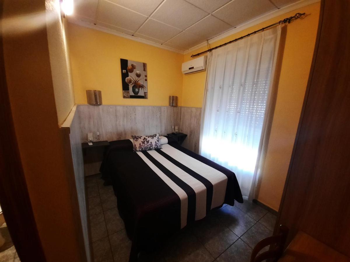 Hostal Alba Albacete Eksteriør bilde